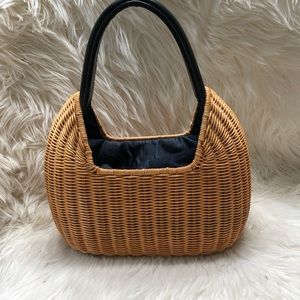Wicker handbag